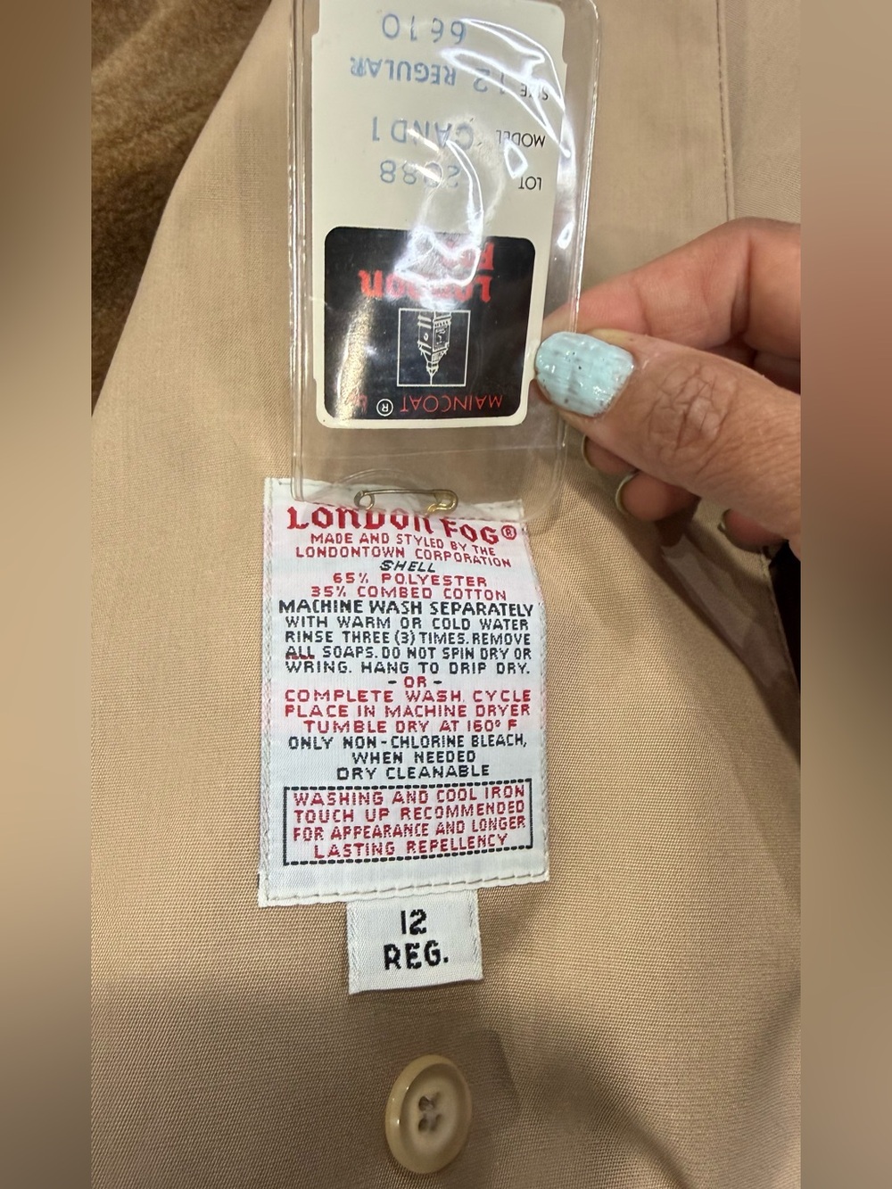 Vintage London Fog Maincoat Trench Coat Women’s 12 Regular Tan Belted Zip Liner - Picture 7 of 16
